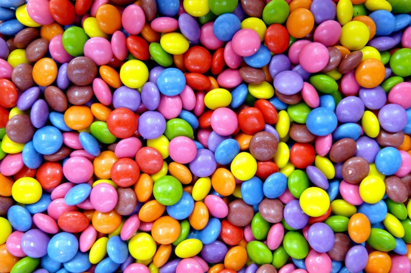 confiserie-LA LONDE LES MAURES-min_smarties_confectionery_lenses-1150911